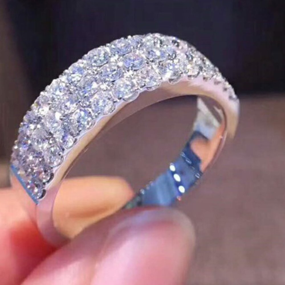 😍Dainty CZ Trendy Fashion Eternity Wedding/Engagement Ring for Women, K957